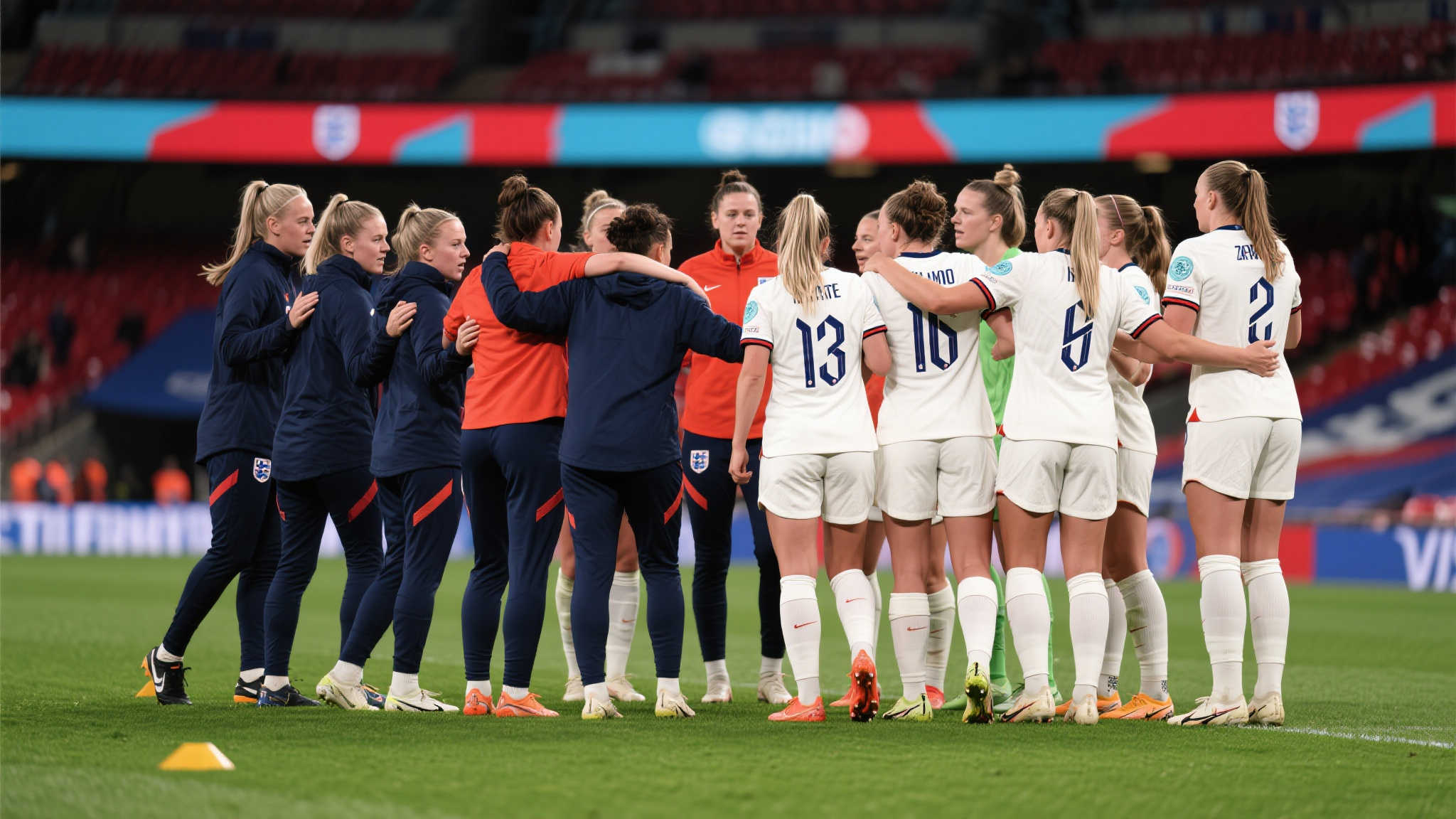 瑞士高物价难承受,英格兰女足球员自掏腰包应对 这种超出其他欧洲主要城市消费标准数倍的环境,对来自